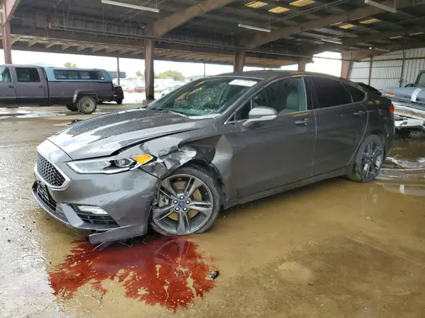 3FA6P0VP8JR204757 2018 FORD FUSION - Image 1