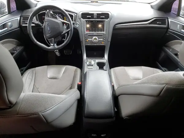 3FA6P0VP8JR204757 2018 FORD FUSION - Image 8