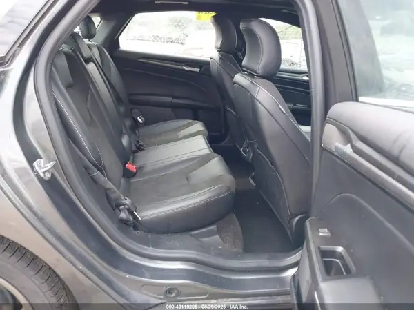 3FA6P0VP8KR112260 2019 FORD FUSION - Image 8