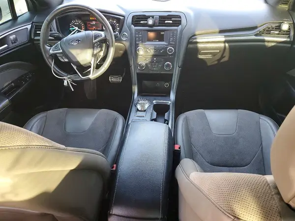3FA6P0VP9HR155773 2017 FORD FUSION - Image 8