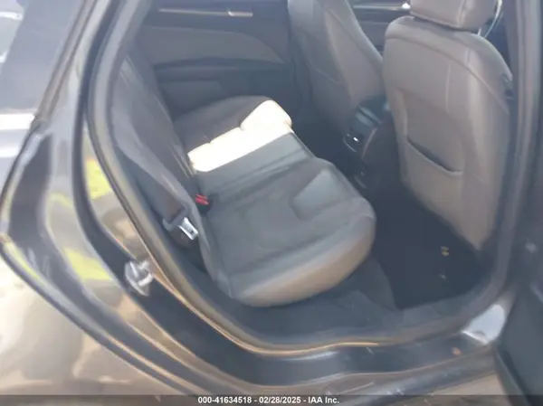 3FA6P0VP9HR260717 2017 FORD FUSION - Image 8