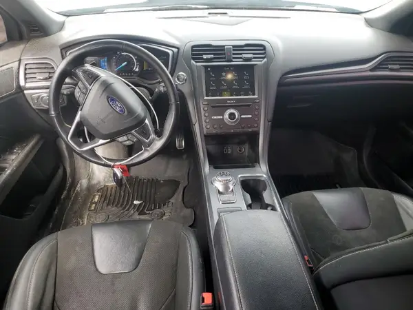 3FA6P0VP9KR214067 2019 FORD FUSION - Image 8