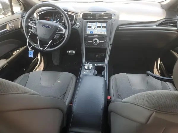 3FA6P0VPXHR184134 2017 FORD FUSION - Image 8