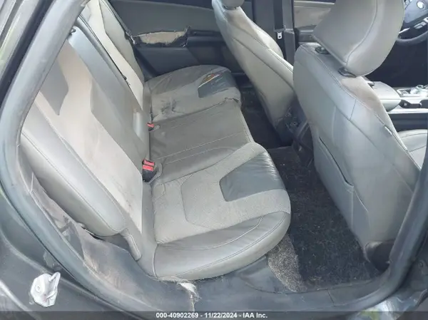 3FA6P0VPXHR390196 2017 FORD FUSION - Image 8