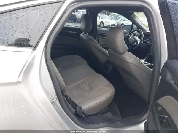 3FA6P0VPXHR395091 2017 FORD FUSION - Image 8