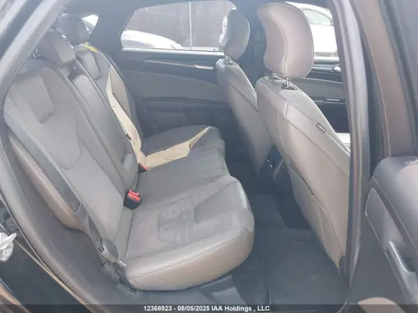 3FA6P0VPXJR112565 2018 FORD FUSION - Image 8
