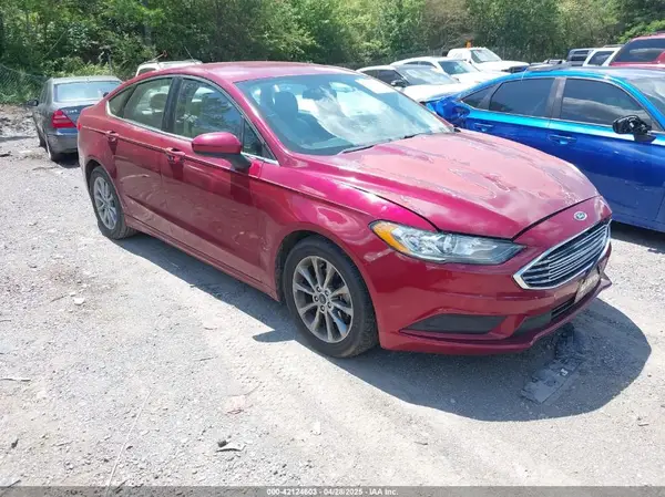 3FA6PCHD7HR121784 2017 FORD FUSION - Image 1