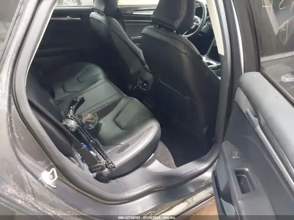 3FA6POK90KR260960 2019 FORD FUSION - Image 8
