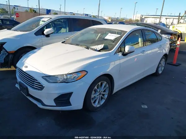 3FA6POLUXLR218204 2020 FORD FUSION - Image 2