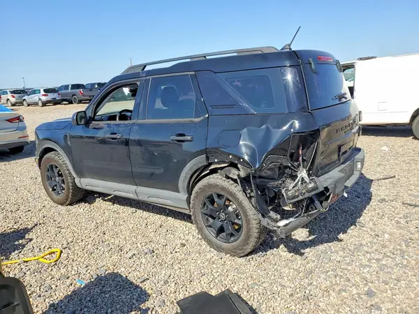 3FMCR9A60NRD21176 2022 FORD BRONCO - Image 2