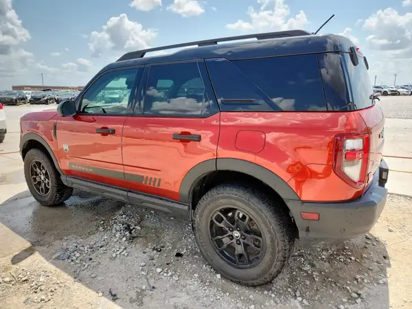 3FMCR9B65NRE00549 2022 FORD BRONCO - Image 2