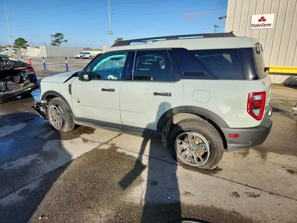 3FMCR9B68RRF55814 2024 FORD BRONCO - Image 2