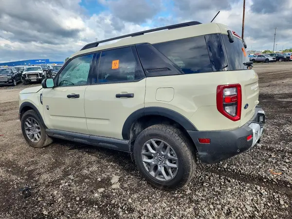 3FMCR9BN0SRE95265 2025 FORD BRONCO - Image 2