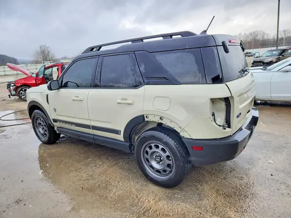 3FMCR9C65RRE22278 2024 FORD BRONCO - Image 2
