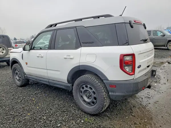 3FMCR9D91PRE02924 2023 FORD BRONCO - Image 2
