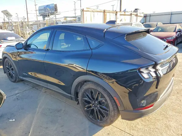 3FMTK1R44SMA13011 2025 FORD MUSTANG - Image 2