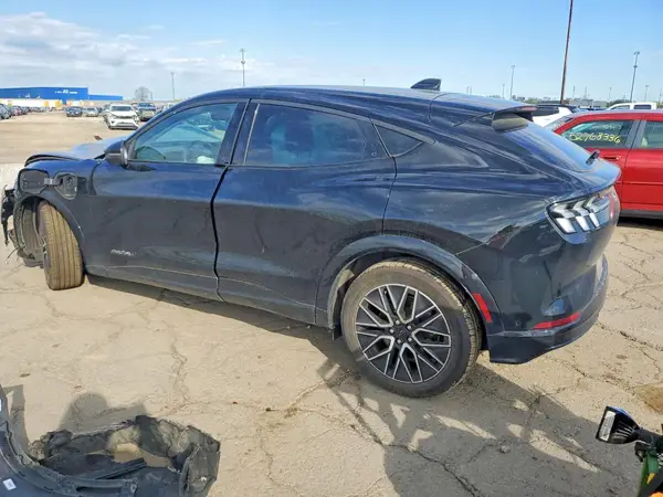 3FMTK3SUXRMA40679 2024 FORD MUSTANG - Image 2