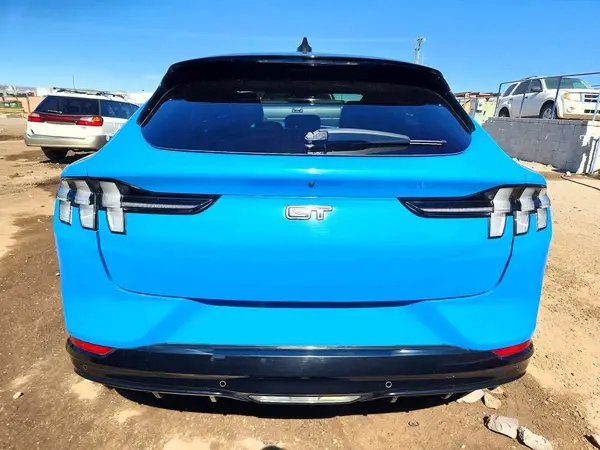 2021 FORD MUSTANG auction photo 6