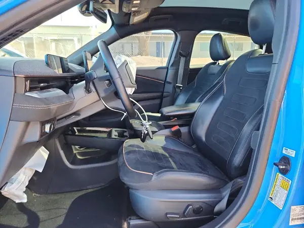 2021 FORD MUSTANG auction photo 7