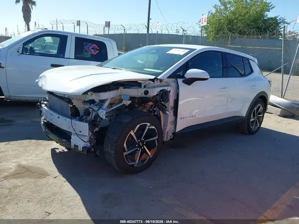 3GN7DLRP0SS131663 2025 CHEVROLET EQUINOX - Image 2