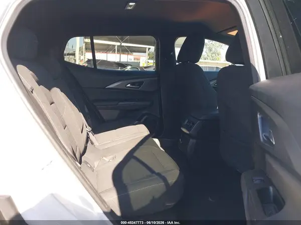 3GN7DLRP0SS131663 2025 CHEVROLET EQUINOX - Image 8