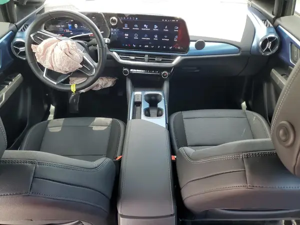 3GN7DLRP2RS256383 2024 CHEVROLET EQUINOX - Image 8