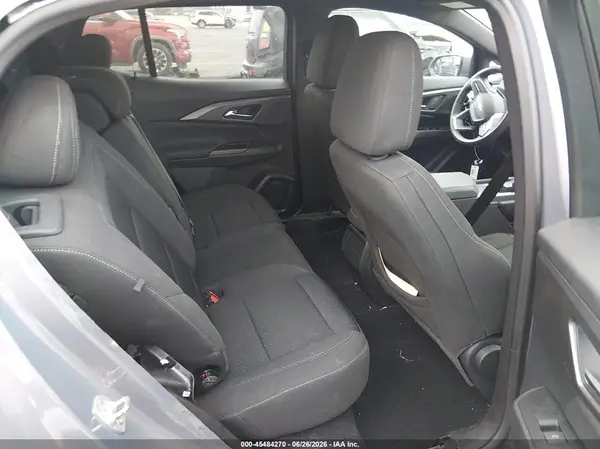 3GN7DLRP2SS122057 2025 CHEVROLET EQUINOX - Image 8