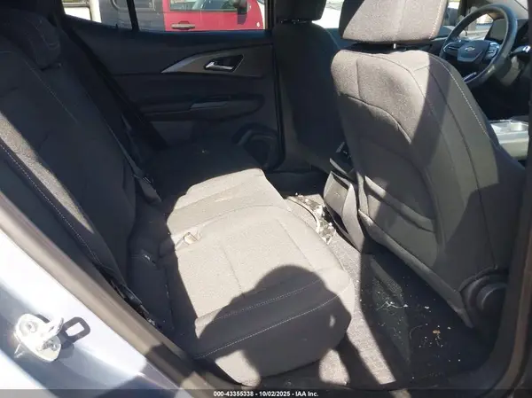 3GN7DLRP2SS146942 2025 CHEVROLET EQUINOX - Image 8