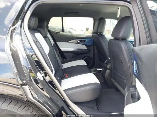3GN7DLRP2SS149176 2025 CHEVROLET EQUINOX - Image 8