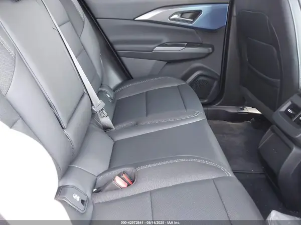 3GN7DLRP2SS176555 2025 CHEVROLET EQUINOX - Image 8
