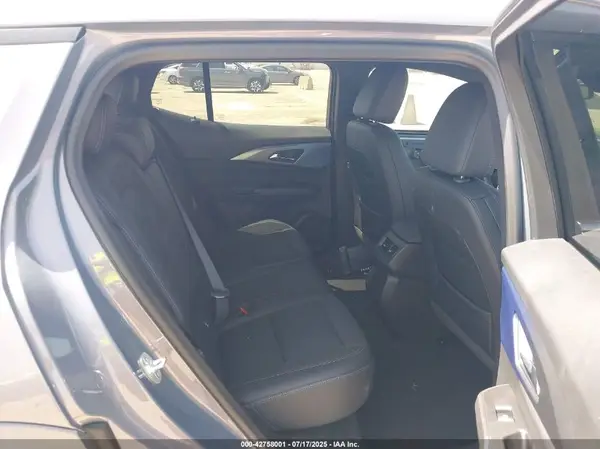 3GN7DLRP2SS185806 2025 CHEVROLET EQUINOX - Image 8