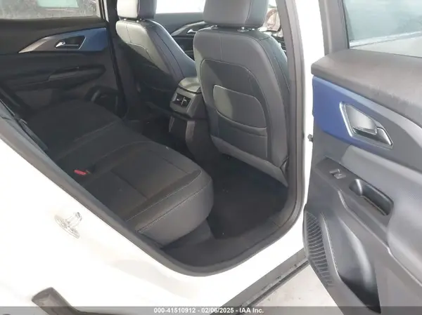 3GN7DLRP4RS247183 2024 CHEVROLET EQUINOX - Image 8
