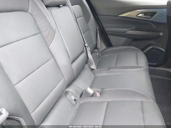 3GN7DLRP4RS255557 2024 CHEVROLET EQUINOX - Image 8