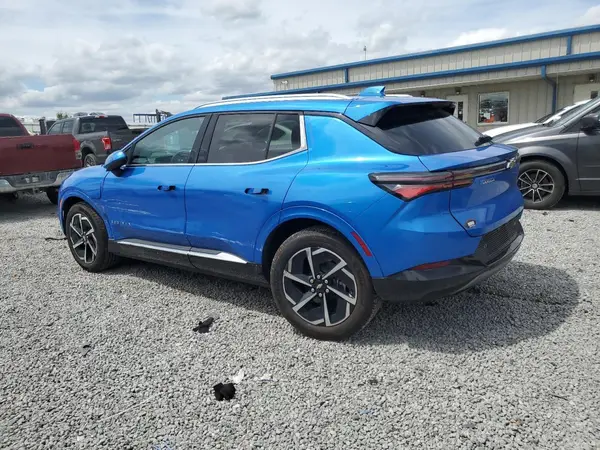 3GN7DLRP6RS252966 2024 CHEVROLET EQUINOX - Image 2