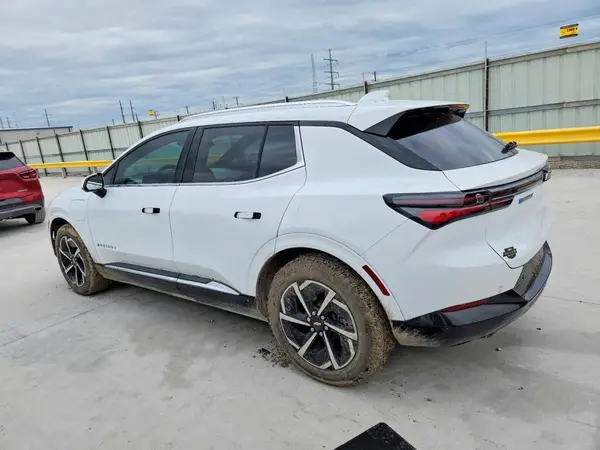 3GN7DLRP6RS263885 2024 CHEVROLET EQUINOX - Image 2