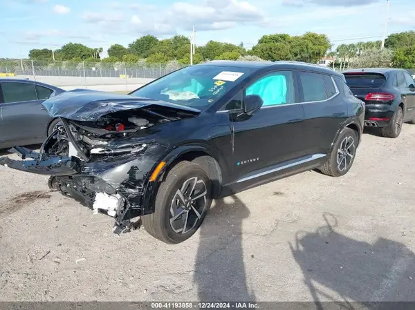 3GN7DLRP8RS283507 2024 CHEVROLET EQUINOX - Image 2