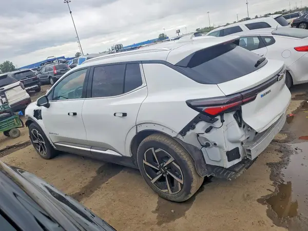 3GN7DLRPXRS264568 2024 CHEVROLET EQUINOX - Image 2