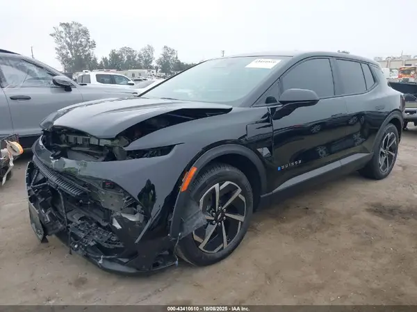 3GN7DLRPXSS158384 2025 CHEVROLET EQUINOX - Image 2