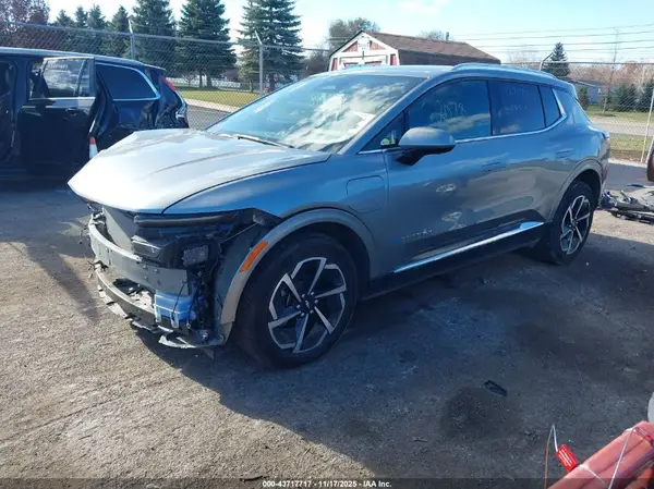 3GN7DLRR3RS297753 2024 CHEVROLET EQUINOX - Image 2