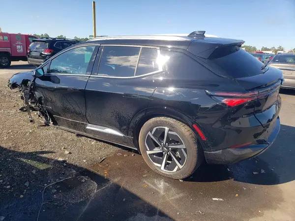 3GN7DLRR4RS281688 2024 CHEVROLET EQUINOX - Image 2