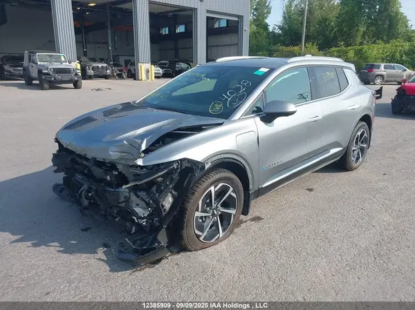 3GN7DLRR5RS250109 2024 CHEVROLET EQUINOX - Image 2
