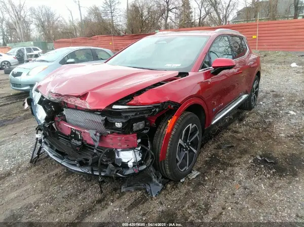 3GN7DLRR8SS156912 2025 CHEVROLET EQUINOX - Image 2