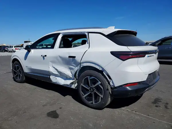 3GN7DLRR8SS175539 2025 CHEVROLET EQUINOX - Image 2