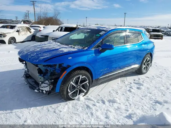 3GN7DLRR9SS241113 2025 CHEVROLET EQUINOX - Image 2