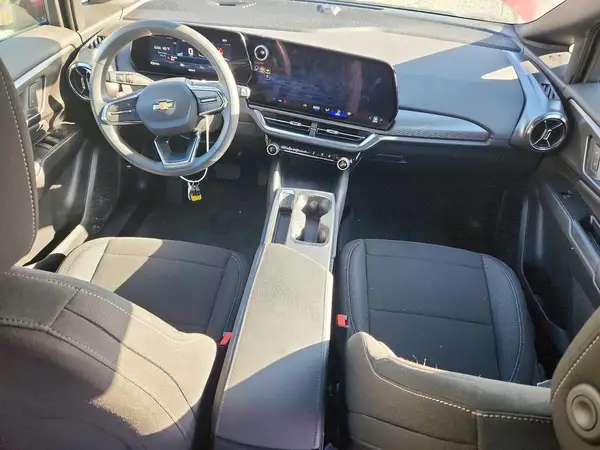 3GN7DMRP1TS137477 2026 CHEVROLET EQUINOX - Image 8