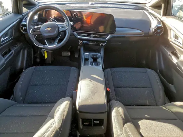 3GN7DMRP2SS247047 2025 CHEVROLET EQUINOX - Image 8