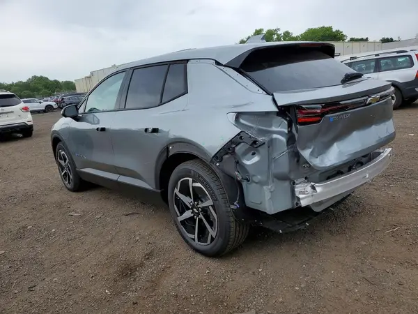 3GN7DMRP2TS108571 2026 CHEVROLET EQUINOX - Image 2