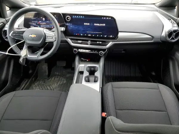 3GN7DMRP2TS108571 2026 CHEVROLET EQUINOX - Image 8