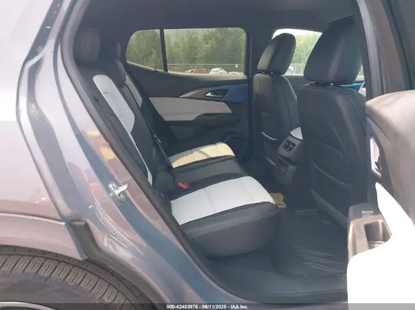 3GN7DMRP3RS252638 2024 CHEVROLET EQUINOX - Image 8