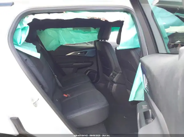 3GN7DMRP3RS261405 2024 CHEVROLET EQUINOX - Image 8